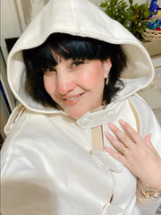 Medieval-Inspired Cape with Large Hood — Timeless Elegance |MANTO