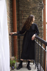 Black Midi Dress with Comfortable Stretch Details | بلكون
